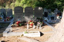 zdjęcie grobu żołnierzy WP w Raczkowie_2