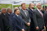 Dyrektor Generalny Wielkopolskiego Urzędu nWojewódzkiego w Poznaniu wspólnie z samorządowcami