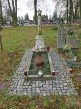 zdjęcie grobu Powstańca Wielkopolskiego Wincentego Siwka w Gieczu