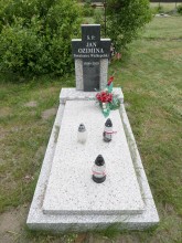 zdjęcie grobu Powstańca Wielkopolskiego Jana Oziminy w Brennie