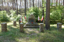 Mogiła masowa NN ofiar terroru niemieckiego. Żmijowiec