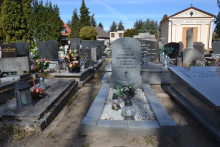 zdjęcie grobu Powstańca Wielkopolskiego Stanisława Skowrońskiego w Pobiedziskach 