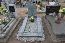 zdjęcie grobu powstańca wielkopolskiego Władysława Kołaszewskiego w Sierakowie