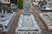 zdjęcie grobu powstańca wielkopolskiego Michała Kubickiego w Sierakowie