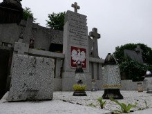 zdjęcie grobu Powstańców Wielkopolskich w Sławnie