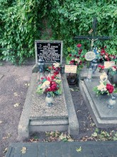 zdjęcie grobu Witolda Uklańskiego we Wronkach - ofiary terroru stalinowskiego