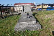 zdjęcie grobu nieznanego żołnierza w Czajkowie