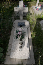 zdjęcie grobu Tadeusza Widelickiego - ofiary terroru niemieckiego. Kostrzyn Wlkp.