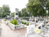 zdjęcie grobu Powstańców Wielkopolskich w Pleszewie
