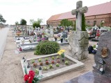 zdjęcie grobu Powstańców Wielkopolskich w Bukówcu Górnym