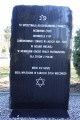 zdjęcie grobu ofiar Holocaustu w Bojanowie