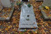 zdjęcie grobu Apolonii Nowak - ofiary bombardowań z września 1939 r. Poznań
