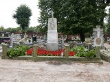 zdjęcie grobu Powstańców Wielkopolskich w Koźminie Wielkopolskim
