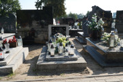 zdjęcie grobu nieznanego żołnierza 28 Pułku Piechoty z 1939 r. w Grabowie nad Prosną