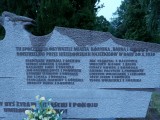 zdjęcie grobu  Polaków rozstrzelanych przez Niemców. Kórnik