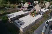 zdjęcie grobu (II) nieznanego żołnierza rosyjskiego z 1914 r. w Kosmowie