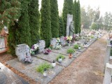 zdjęcie grobu zbiorowego żołnierzy LWP w Owińskach