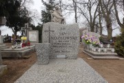 zdjęcie grobu powstańca wielkopolskiego Jana Kozłowskiego w Poznaniu Głuszynie
