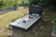 zdjęcie grobu powstańca wielkopolskiego Łukasza Kulika w Łowyniu