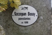 zdjęcie (III) grobu Powstańca Wielkopolskiego Szczepana Bossego w Sierakowie