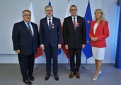 Wspólne zdjęcie odznaczonych.