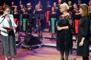 Wicewojewoda czyta okolicznościowy list w imieniu wojewody