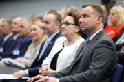 Na zdjęciu prezydent oraz minister edukacji narodowej.