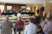 Wojewoda na spotkaniu z samorządowcami z powiatu słupeckiego