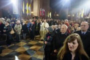 Msza święta w poznańskiej katedrze.