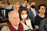 Uczestnicy uroczytej mszy świętej połączonej z ingresem we Włocławku 
