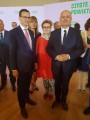 Premier Mateusz Morawiecki i wojewoda Zbigniew Hoffmann.
