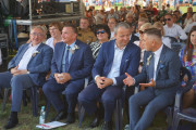 Uroczystości dożynkowe w Walkowicach i Rostarzewie z udziałem wojewody wielkopolskiego 