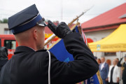 OSP Paprotnia z nowym wozem strażackim