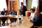 Spotkanie władz uczelni oraz województwa z ambasadorem Francji. 