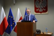 Głos zabiera dyrektor zdrowia w urzędzie.