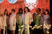 Występ muzyczny chóru „GołBREAK” z Gołuchowa.