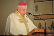 Głos zabiera biskup Krzysztof Wętkowski