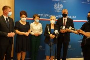 Briefing prasowy z udziałem uczestników spotkania