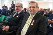 Pamiątkowe zdjęcie odznaczonych