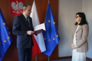 Wręczenie aktu powołana na stanowisko konsultanta wojewódzkiego