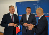 rozmowa między wojewodą, posłem Porzuckiem i dyrektorem szpitala w Trzciance