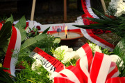 wiązanki i znicze pamięci