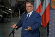 Wręczenie odznaczeń w Muzeum Broni Pancernej w Poznaniu