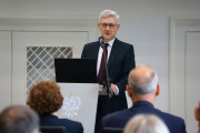 prof. Liberek mówi o prostej komunikacji