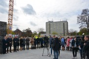 Ogólny plan placu budowy z uczestnikami uroczystości