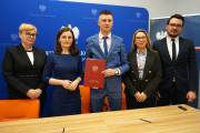 podpisanie umowy RFRD
