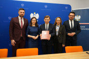 podpisanie umowy RFRD