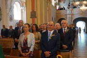 Starostowie dożynek wraz z gośćmi