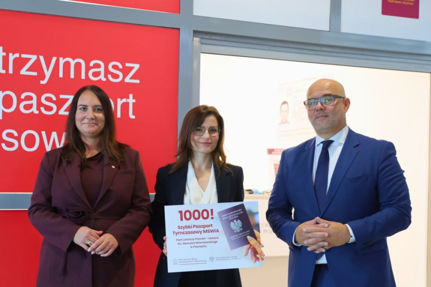 1000 szybkich paszportów tymczasowych w punkcie na poznańskiej Ławicy